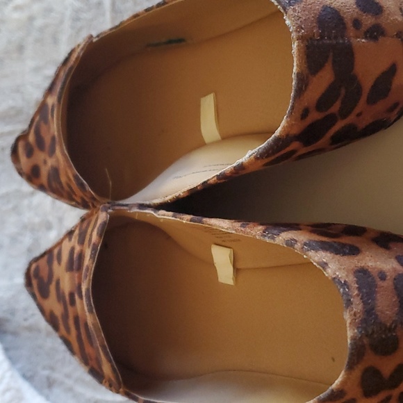 Leopard Flats - Picture 4 of 5